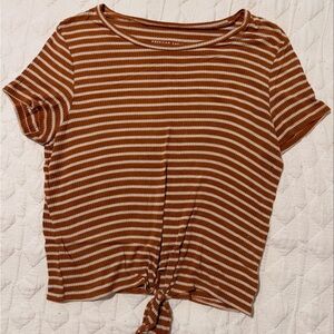 American Eagle Outfitters Brown and Cream Tie Front T-Shirt
